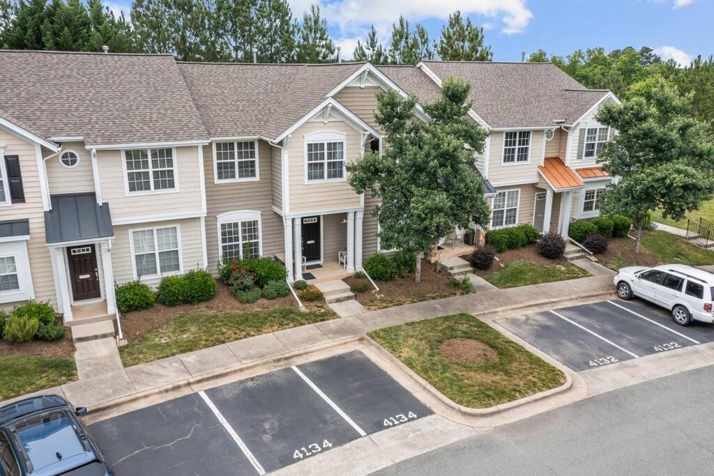 Peaceful, Townhome In Hope Valley Farms Durham Eksteriør billede