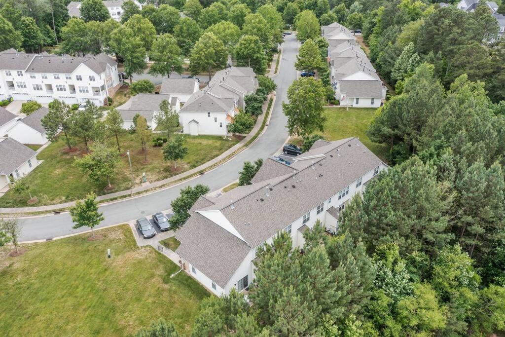 Peaceful, Townhome In Hope Valley Farms Durham Eksteriør billede